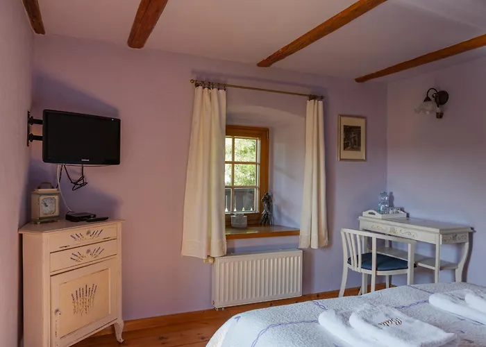 Vakantieboerderij Osada Jezdziecka Bata Mirsk